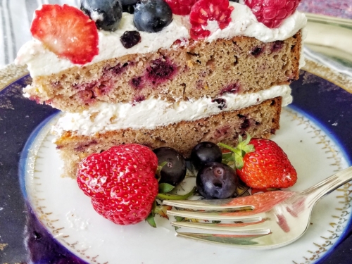 Healthy Birthday Cakes !🎁🎉🎈🎊 | Fresh fruit cake, Healthy birthday cakes,  Fruit birthday cake